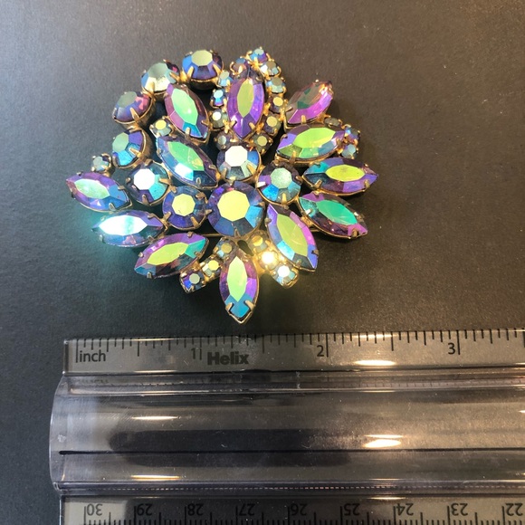 ❤️ Vintage Iridescent Brooch & Earrings Set - Picture 11 of 11